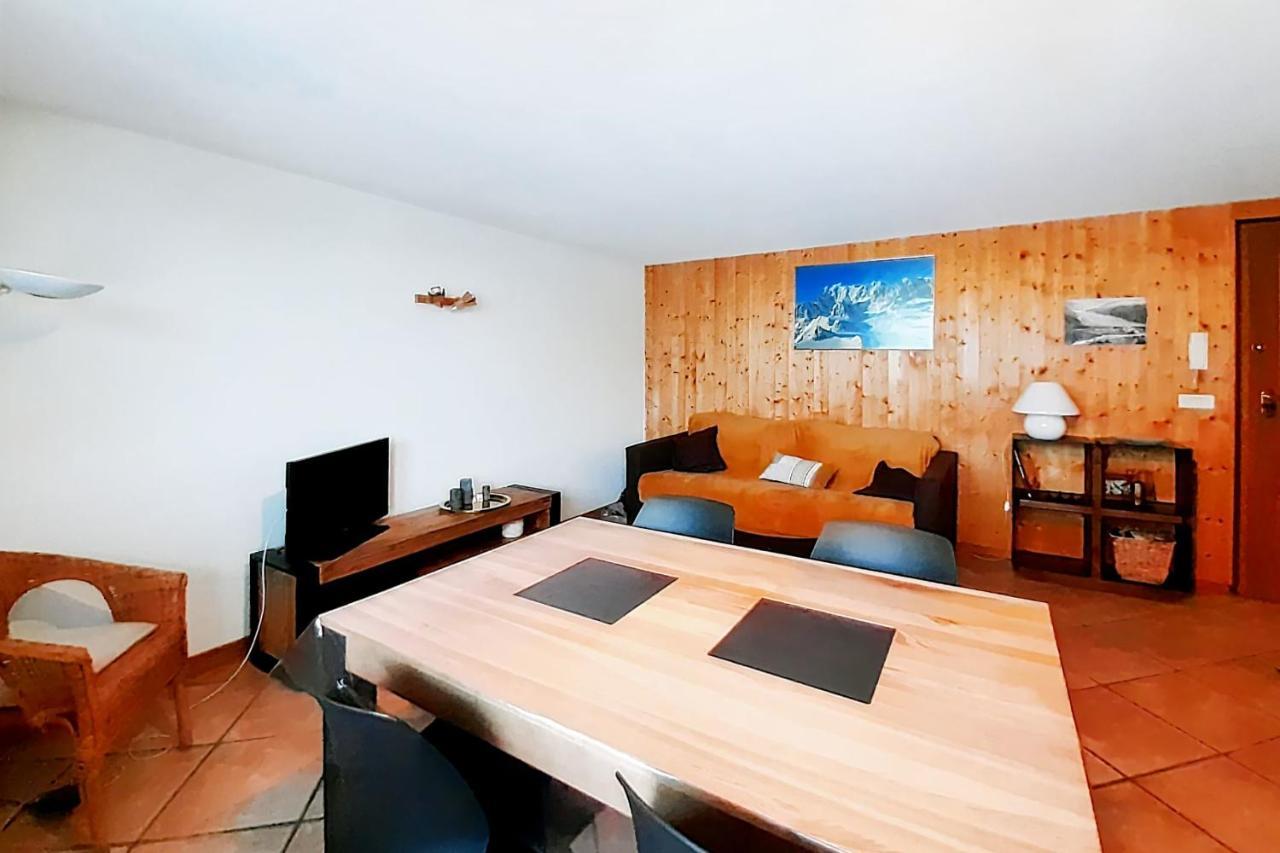 Flat Near The Slopes Chamonix Mont Blanc Apartment Exterior photo
